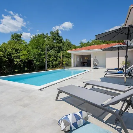 Villa Sanja *
