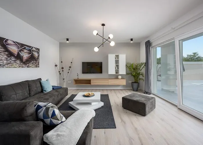 Sanja Willa Veligolji